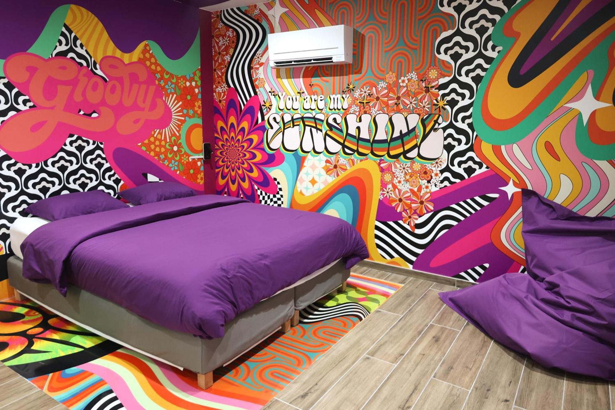 Capsule Groovy-Jacuzzi-Sauna-Billard-Netflix- Nintendo Switch & Jeux 몽스 외부 사진
